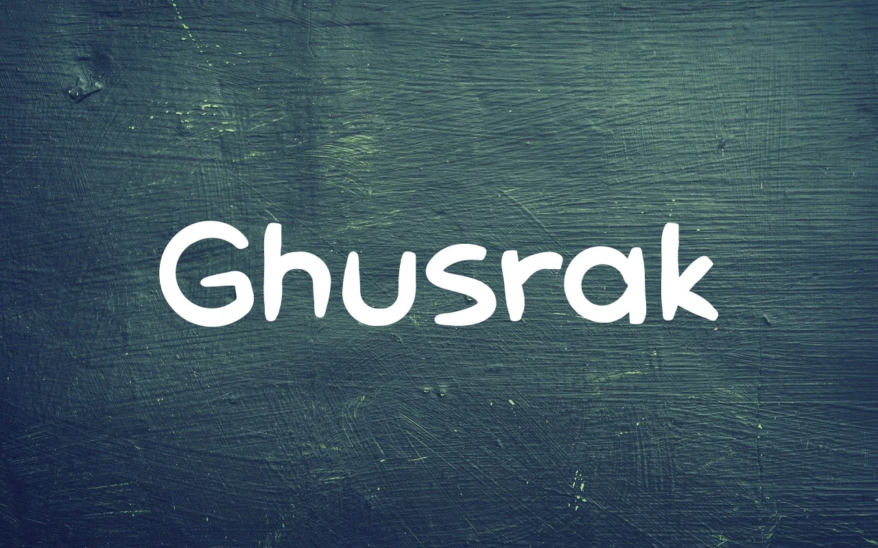 Ghusrak Font preview in rounded white handwritten lettering on a textured dark teal background