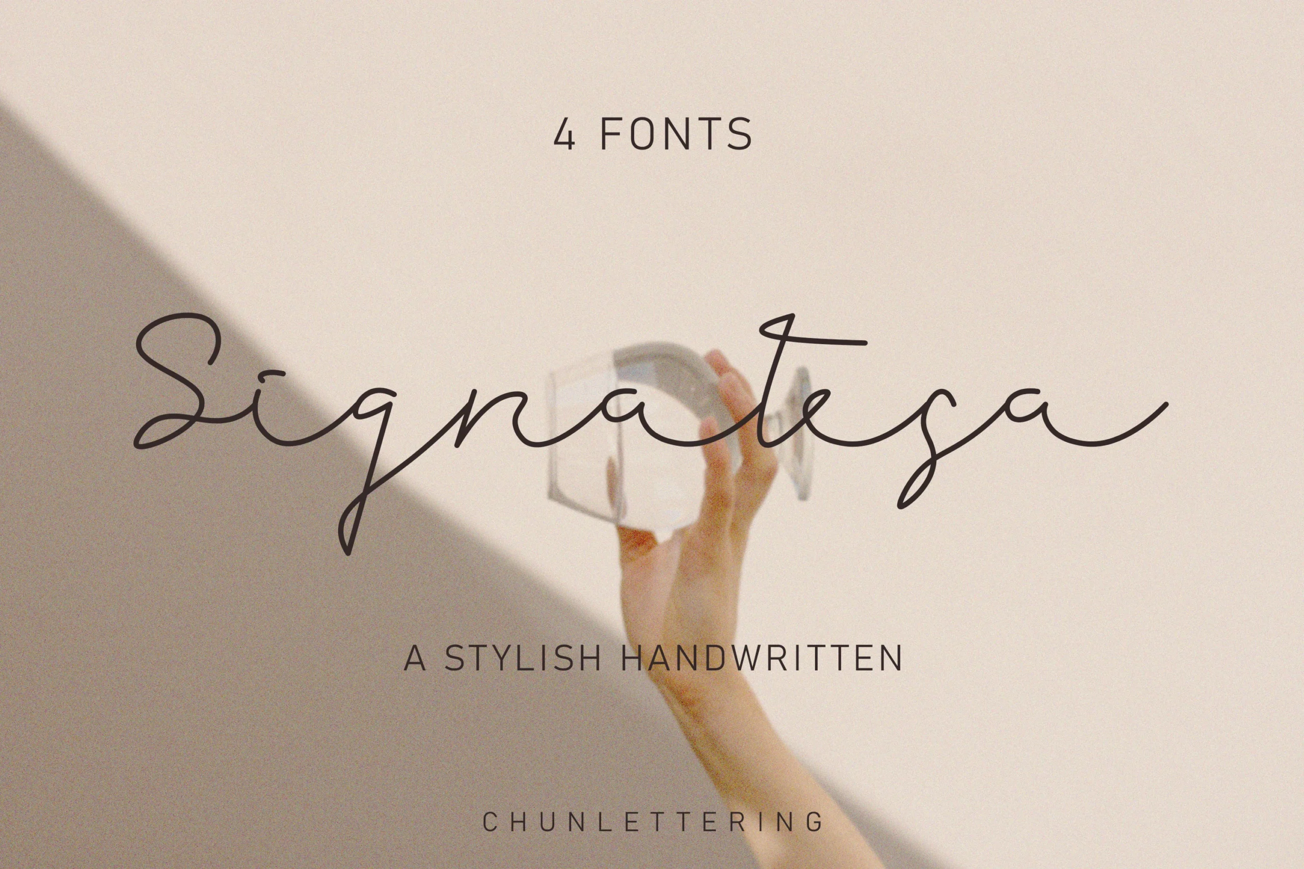 Signatesa Font preview showing thin black signature script with long connected strokes and airy loops